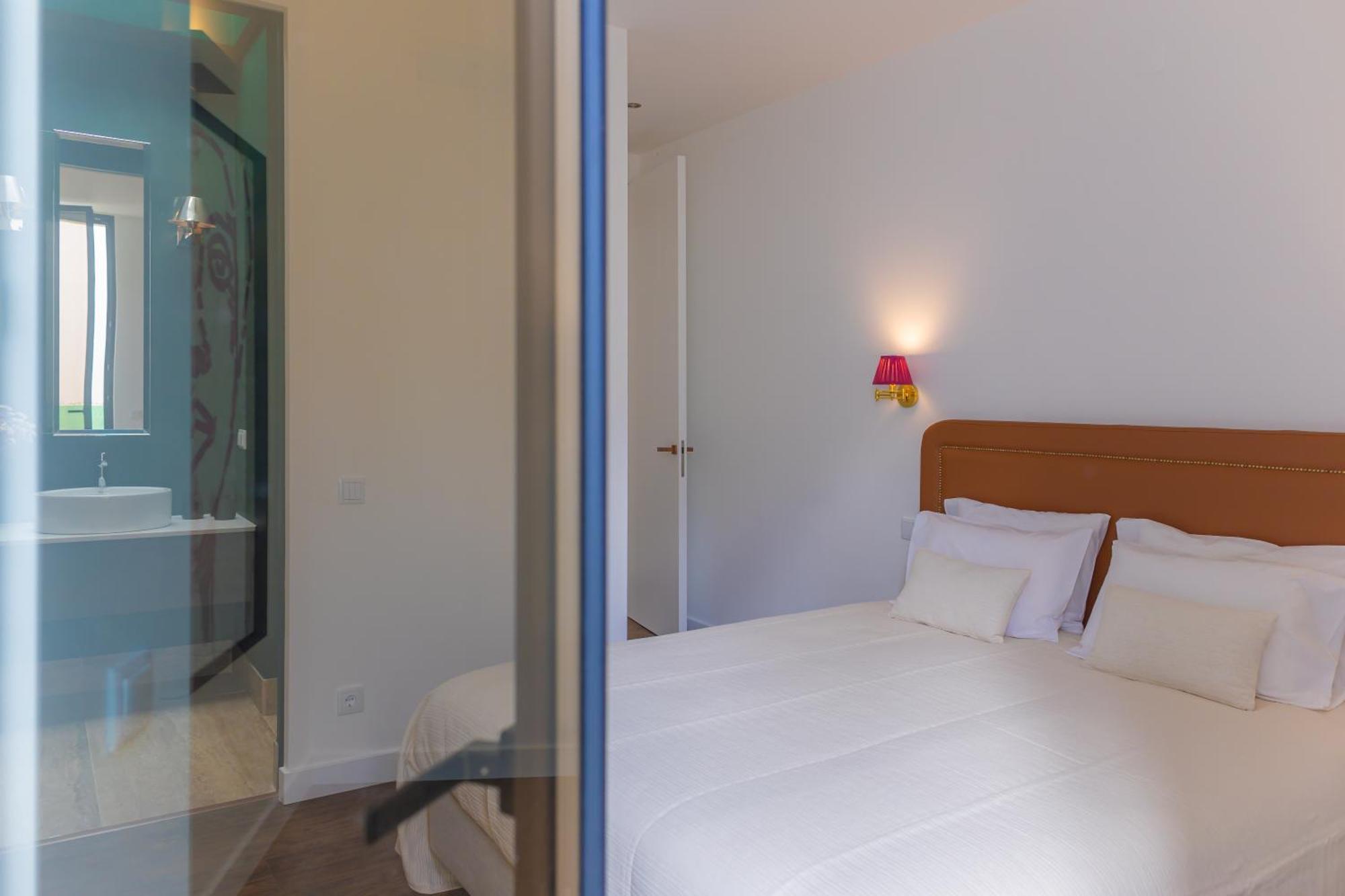 Canto 18 Salir de Porto 外观 照片
